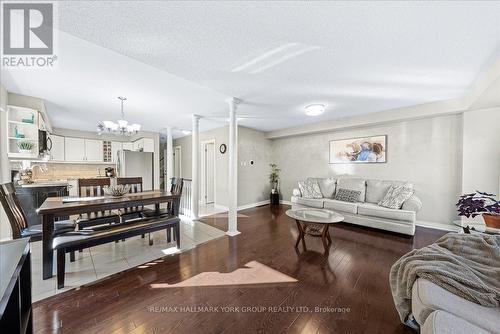 22 Widdifield Avenue, Newmarket, ON - Indoor Photo Showing Living Room