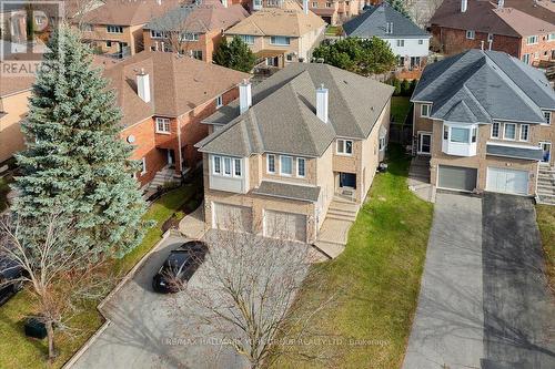 22 Widdifield Avenue, Newmarket, ON - Outdoor With Facade