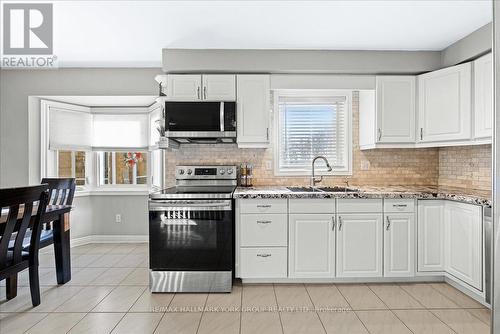 22 Widdifield Avenue, Newmarket, ON - Indoor Photo Showing Kitchen With Double Sink