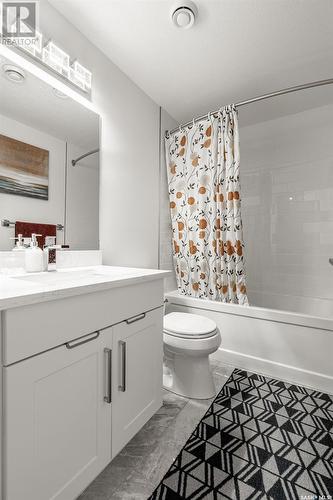 515 Kenaschuk Way, Saskatoon, SK - Indoor Photo Showing Bathroom