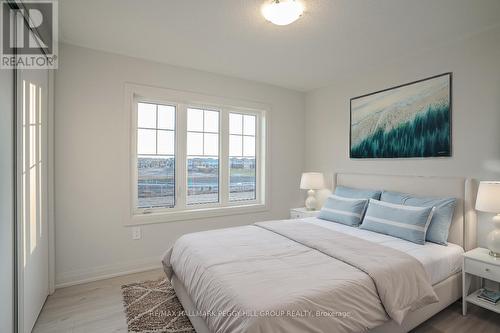 1 Amsterdam Drive, Barrie, ON - Indoor Photo Showing Bedroom