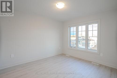 1 Amsterdam Drive, Barrie, ON - Indoor Photo Showing Other Room