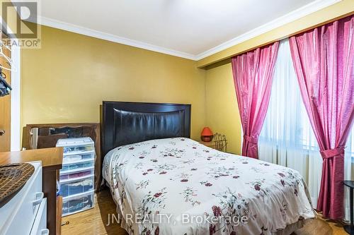 127 Verobeach Boulevard, Toronto, ON - Indoor Photo Showing Bedroom