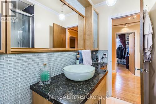 127 Verobeach Boulevard, Toronto, ON - Indoor Photo Showing Bathroom