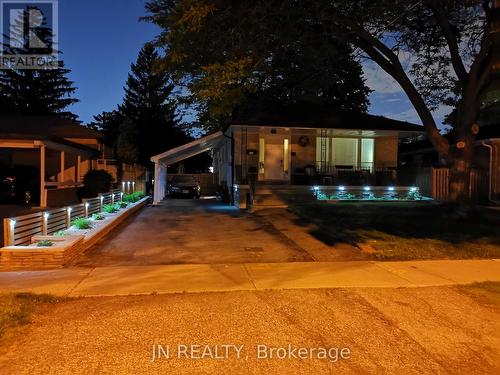 127 Verobeach Boulevard, Toronto, ON - Outdoor