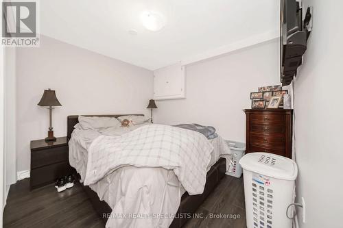 41 Lincoln Court, Brampton, ON - Indoor Photo Showing Bedroom