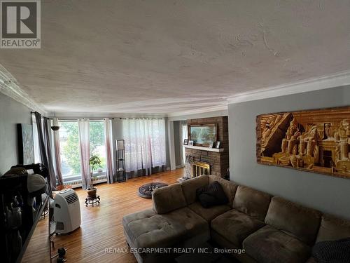 2336 Mountainside Drive, Burlington, ON - Indoor Photo Showing Living Room With Fireplace