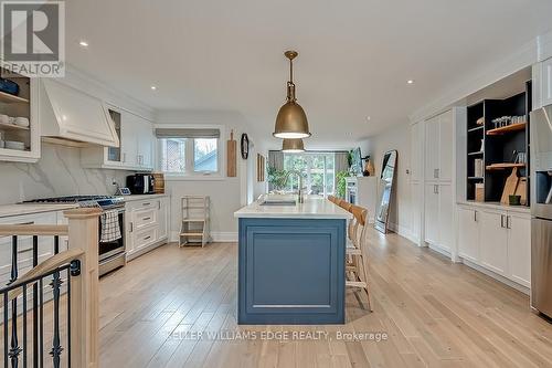 14 Bowsprit Avenue, Toronto, ON - Indoor Photo Showing Kitchen