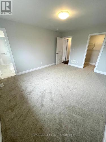 16 Kingsbridge Drive, Amherstburg, ON - Indoor Photo Showing Other Room