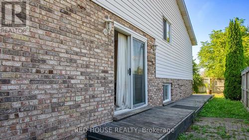 4 Eastwood Drive, Welland, ON - Outdoor