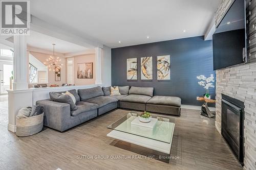 309 Vienna Street, Hamilton, ON - Indoor Photo Showing Living Room With Fireplace