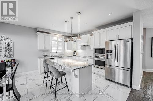 309 Vienna Street, Hamilton, ON - Indoor Photo Showing Kitchen With Stainless Steel Kitchen With Upgraded Kitchen