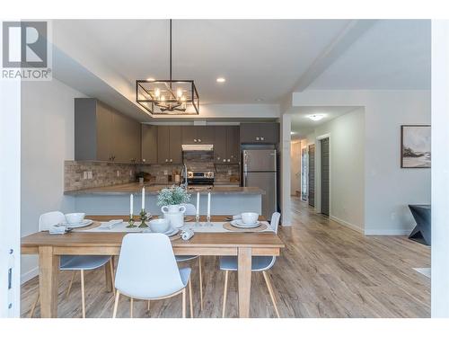 1323 Kinross Place Unit# 127, Kamloops, BC - Indoor Photo Showing Dining Room