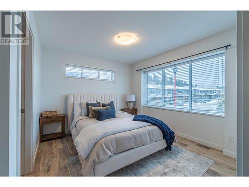 1323 Kinross Place Unit# 127, Kamloops, BC - Indoor Photo Showing Bedroom