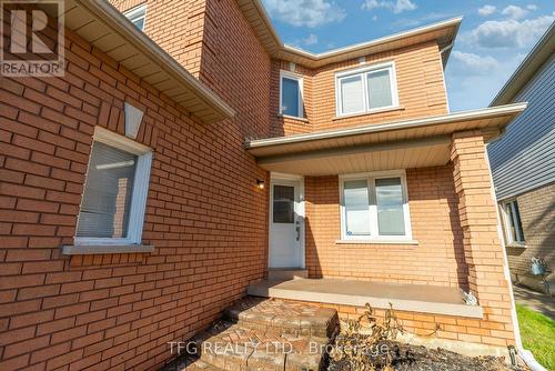 1040 Beaver Valley Crescent, Oshawa (Northglen), ON - Outdoor With Exterior