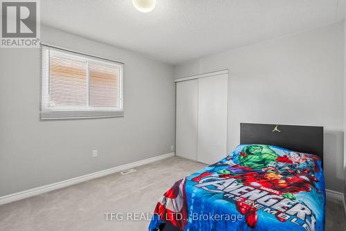 1040 Beaver Valley Crescent, Oshawa (Northglen), ON - Indoor Photo Showing Bedroom