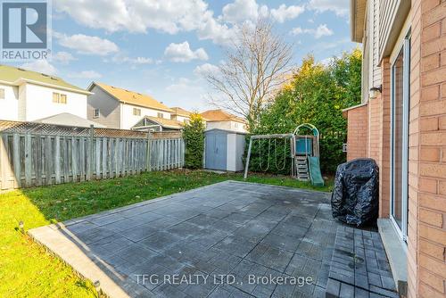 1040 Beaver Valley Crescent, Oshawa (Northglen), ON - Outdoor