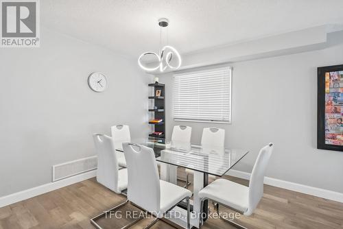 1040 Beaver Valley Crescent, Oshawa (Northglen), ON - Indoor Photo Showing Dining Room