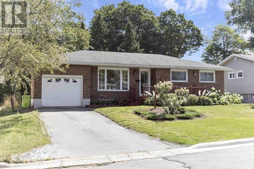 18 Pinemore Blvd, Sault Ste. Marie, ON - Outdoor With Facade