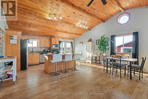 52 Caintown Road, Front Of Yonge, ON - Indoor Photo Showing Dining Room