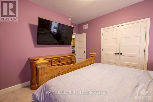 473 Denis Street, Alfred And Plantagenet, ON - Indoor Photo Showing Bedroom