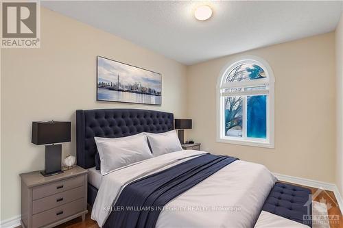 95 Springcreek Crescent, Ottawa, ON - Indoor Photo Showing Bedroom