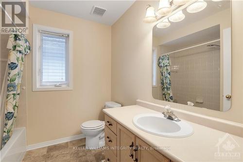 95 Springcreek Crescent, Ottawa, ON - Indoor Photo Showing Bathroom