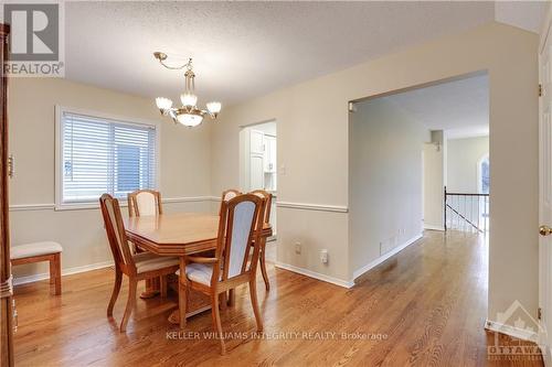 95 Springcreek Crescent, Ottawa, ON - Indoor Photo Showing Dining Room