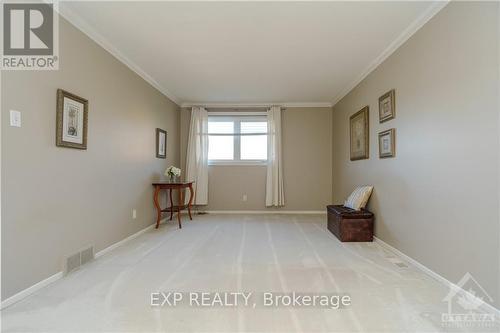 6342 Viseneau Drive, Ottawa, ON - Indoor