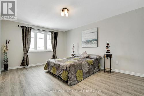 213 Cranesbill Road, Ottawa, ON - Indoor Photo Showing Bedroom