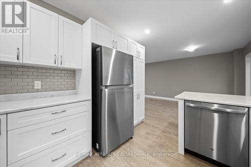 49 Halton Street, Perth, ON - Indoor Photo Showing Kitchen