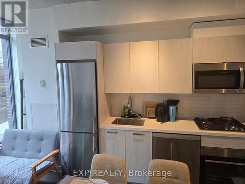 204 - 203 Catherine Street, Ottawa, ON - Indoor Photo Showing Kitchen With Stainless Steel Kitchen