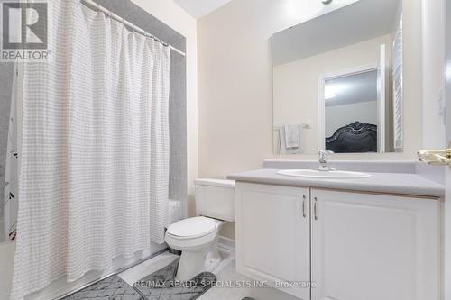 5 Saddler Avenue, Brampton, ON - Indoor Photo Showing Bathroom