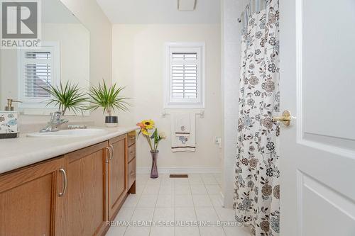 5 Saddler Avenue, Brampton, ON - Indoor Photo Showing Bathroom