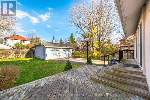 19 Oakwood Avenue N, Mississauga, ON - Outdoor With Deck Patio Veranda