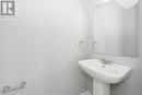 547 Catleaf Row, Ottawa, ON  - Indoor Photo Showing Bathroom 