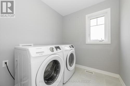 547 Catleaf Row, Ottawa, ON - Indoor Photo Showing Laundry Room