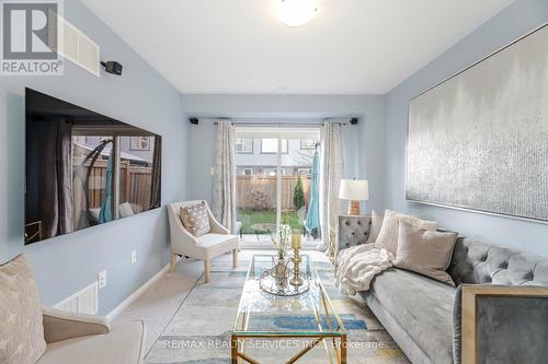 3 Ariel Road, Brampton, ON - Indoor Photo Showing Living Room