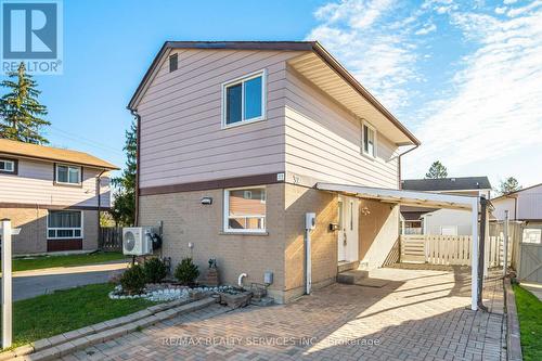 32 Hindquarter Court, Brampton, ON - Outdoor