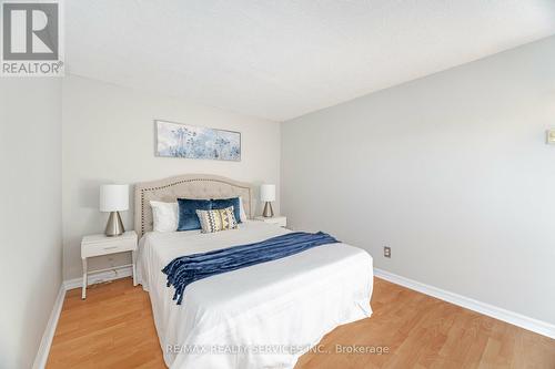 32 Hindquarter Court, Brampton, ON - Indoor Photo Showing Bedroom