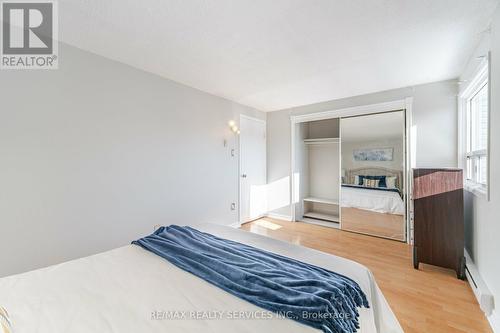 32 Hindquarter Court, Brampton, ON - Indoor Photo Showing Bedroom