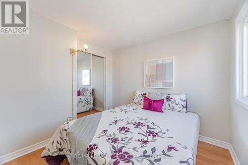 32 Hindquarter Court, Brampton, ON - Indoor Photo Showing Bedroom