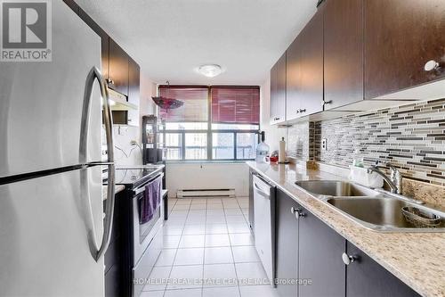 1210 - 21 Knightsbridge Road, Brampton, ON - Indoor Photo Showing Kitchen With Double Sink