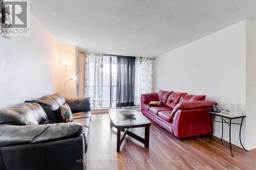 1210 - 21 Knightsbridge Road, Brampton, ON - Indoor Photo Showing Living Room