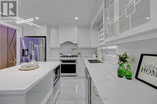 86 Zina Street, Orangeville, ON - Indoor Photo Showing Kitchen With Double Sink