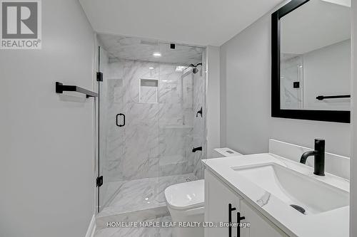 86 Zina Street, Orangeville, ON - Indoor Photo Showing Bathroom