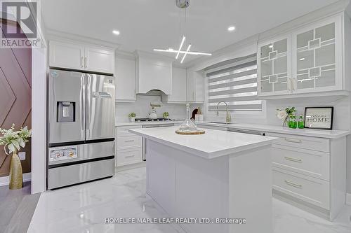 86 Zina Street, Orangeville, ON - Indoor Photo Showing Kitchen