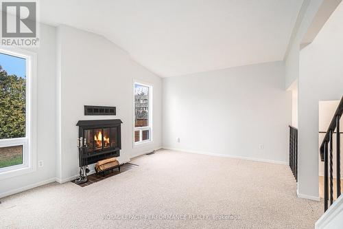 6377 St. Louis Drive, Ottawa, ON - Indoor With Fireplace