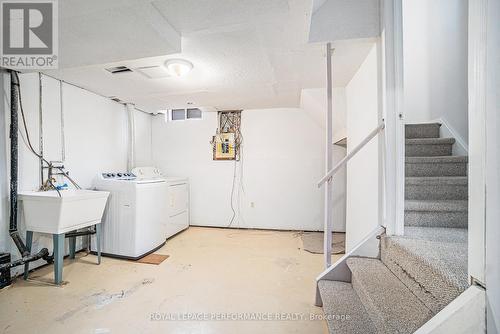 6377 St. Louis Drive, Ottawa, ON - Indoor Photo Showing Laundry Room