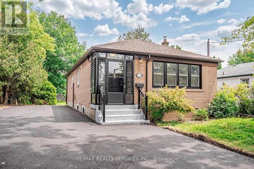 124 Mcmurchy Avenue S, Brampton, ON - Outdoor